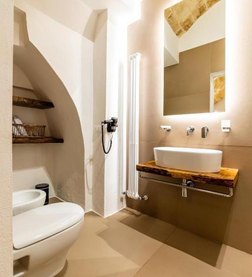 Номер Стандарт, B&b A C Caste