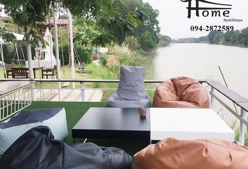 اتاق لوکس, Home Ayutthaya
