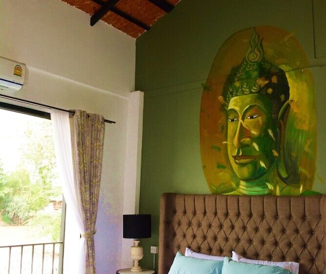 اتاق لوکس, Home Ayutthaya