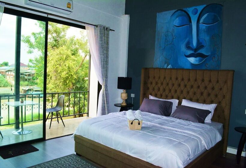 اتاق لوکس, Home Ayutthaya