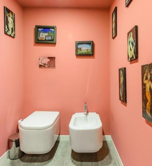 سوئیت با تخت بزرگ, Luxury Suite San Carlo