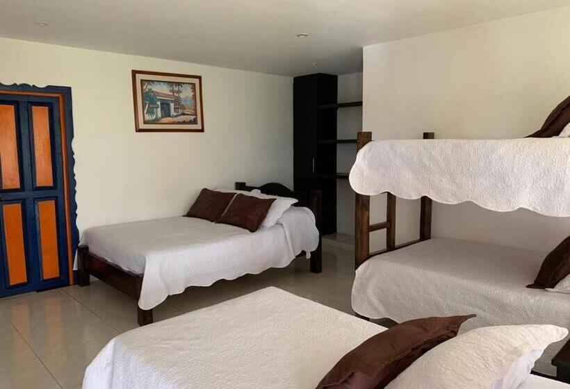 4인용 스탠다드 룸, Finca Hotel La Manuela