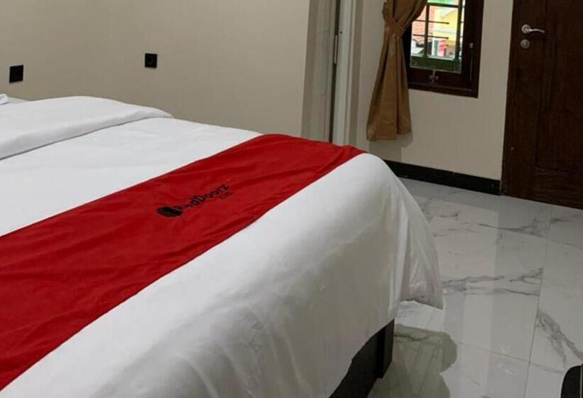 Номер Стандарт, Reddoorz Syariah Near Kawasan Simpang Lima Pati