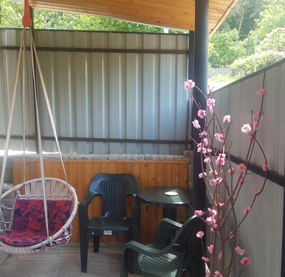 اتاق استاندارد, Guest House Sando