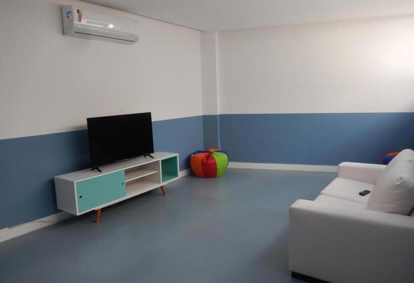آپارتمان 1 خوابه با بالکن, Flat Entre Mar E Lagoa Ii