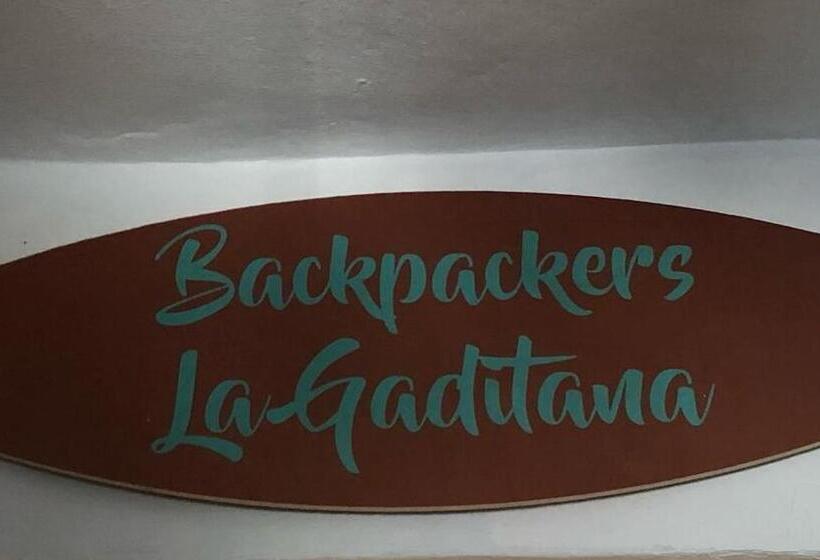 Номер Стандарт Совместная Ванная, Backpackers La Gaditana