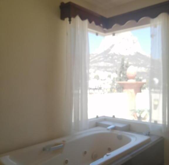 Quarto Estandar Cama King, San Diego