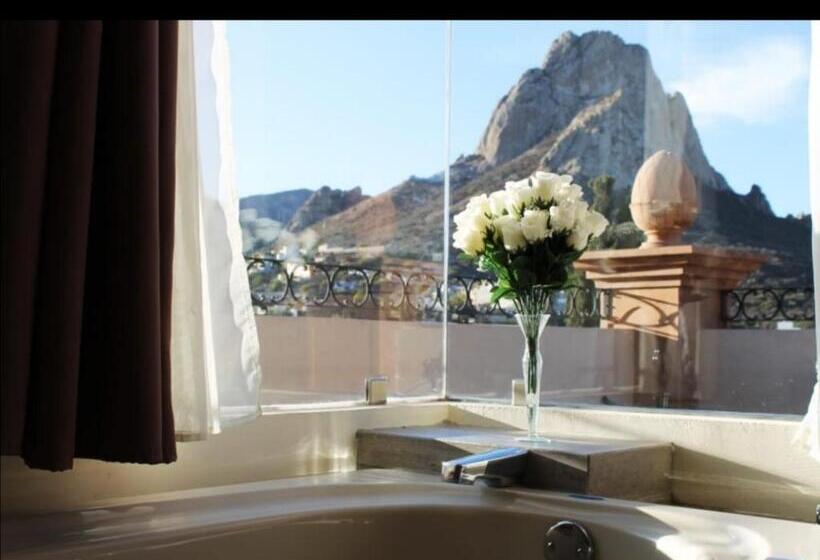 Quarto Estandar Cama King, San Diego