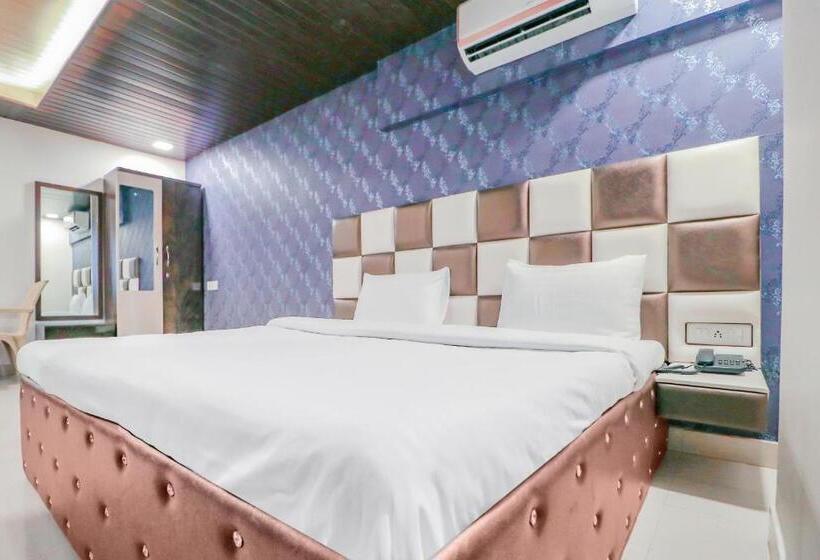 Номер Стандарт, Super Collection O Thane Formerly Dove Residency