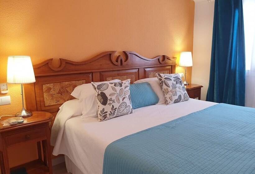 اتاق استاندارد سه نفره, Boutique Las Arenas