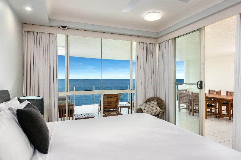 Апартаменты 3 Спальни Вид на Море, Bellevue At Trinity Beach