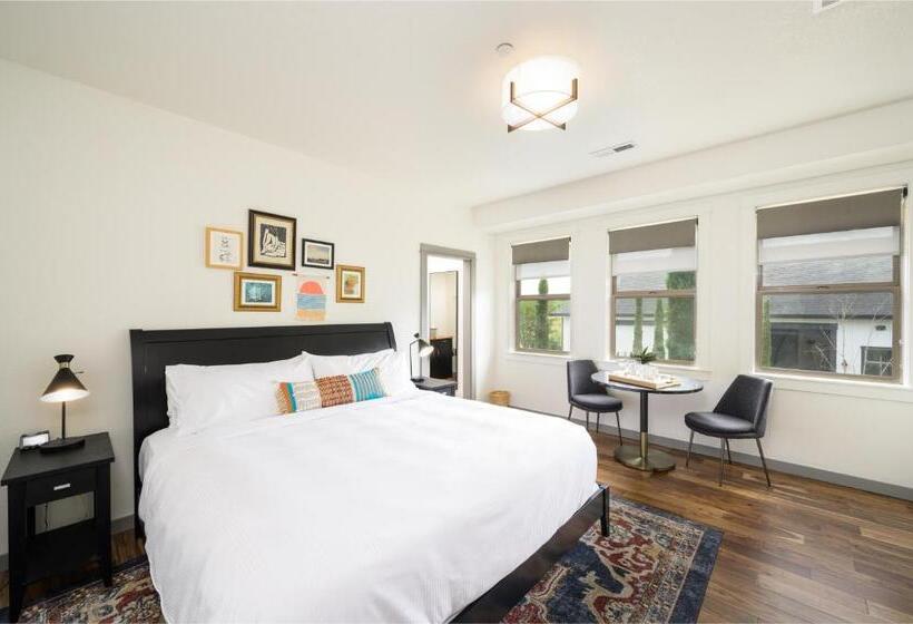 带大床的标准间, The Setting Inn Willamette Valley