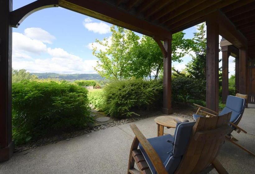 带大床的高级房间, The Setting Inn Willamette Valley