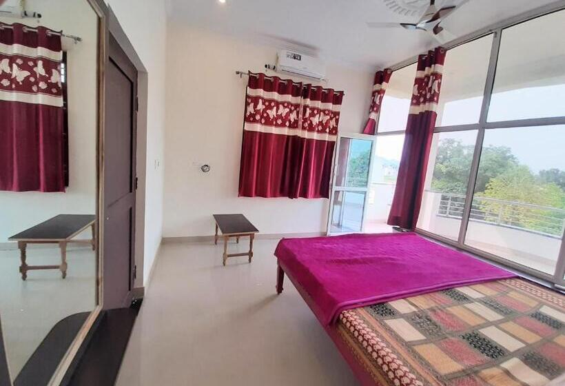 带阳台的豪华间, Divine Palace Pushkar