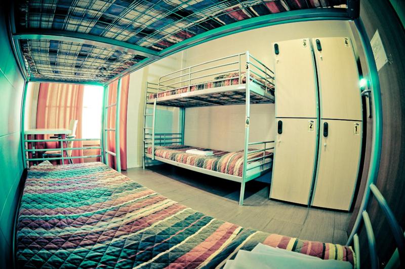 共用房间的床, Be Zaragoza Hostel