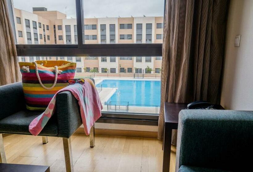 سوییت خانوادگی, Compostela Suites