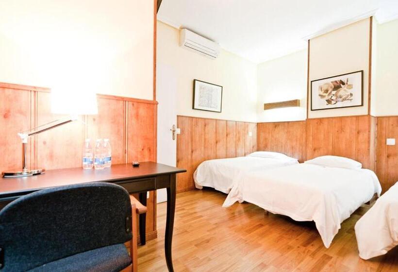 اتاق استاندارد چهار تخته, Hostal Asuncion