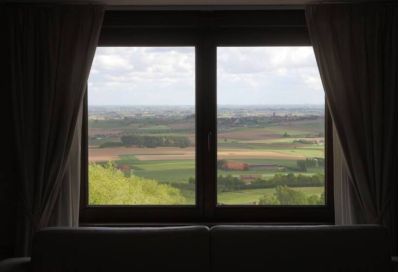 Номер Стандарт, Hostellerie Kemmelberg