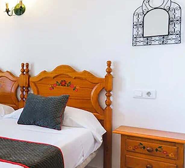 스탠다드 스튜디오, Apartamentos Pepe Mesa
