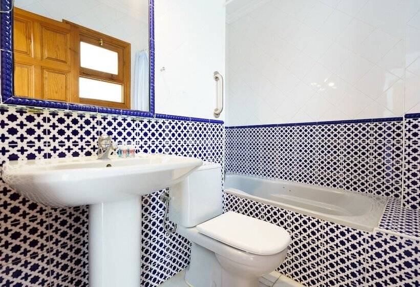 스탠다드 스튜디오, Apartamentos Pepe Mesa