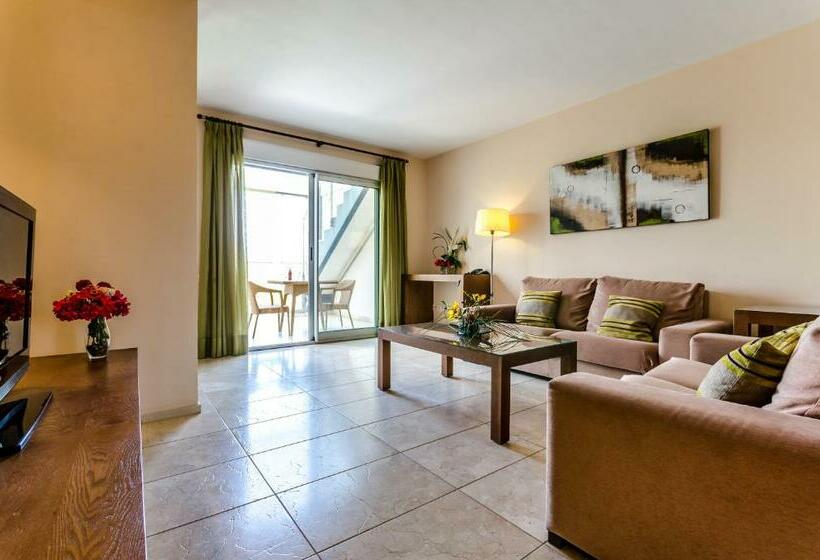 Apartamento Familiar, El Plantio Golf Resort