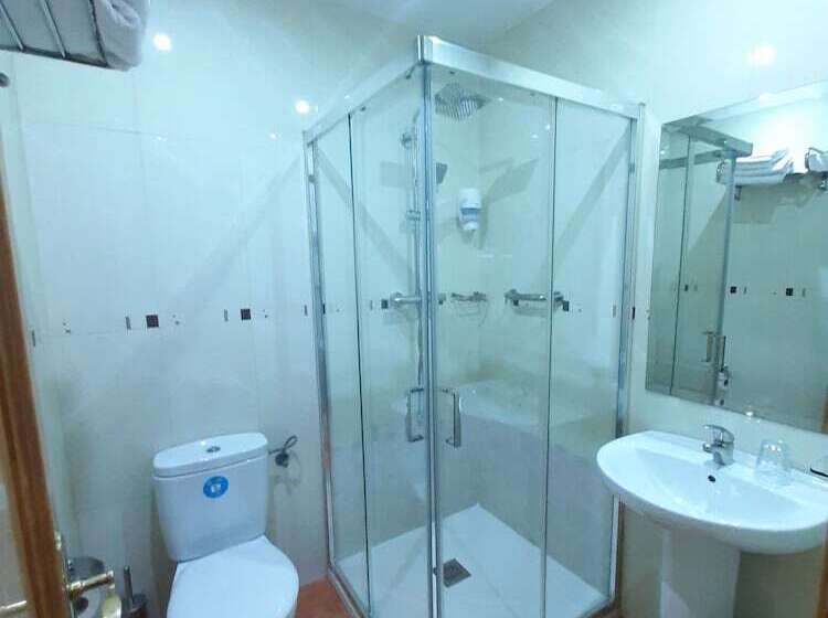 اتاق استاندارد, Hostal Las Fuentes