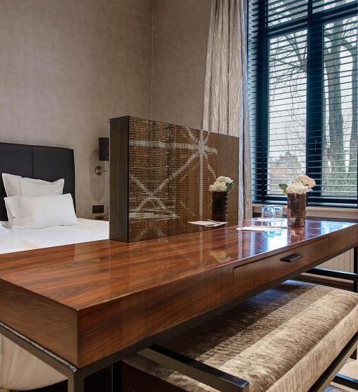 Номер Superior, Groenendaal