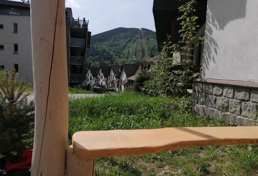 Люкс Дюплекс, Pension Mona