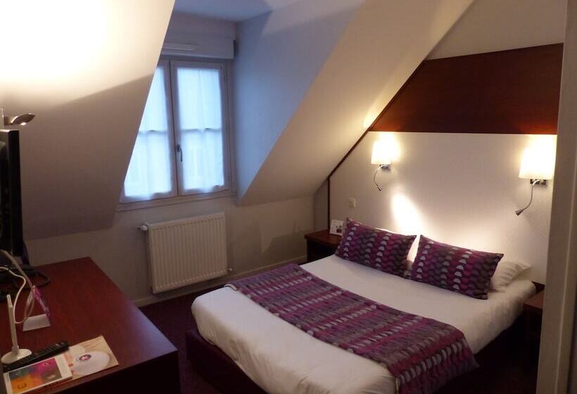 Классический Номер, The Originals Boutique, Hôtel Le Lion D'or, Fougères Ouest
