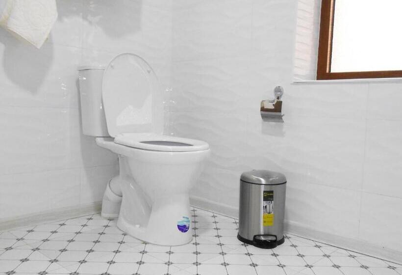 اتاق استاندارد, Colibri Traditional Guest House