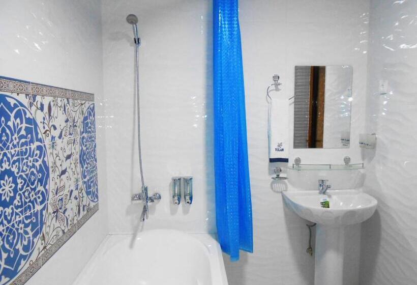 اتاق لوکس, Colibri Traditional Guest House
