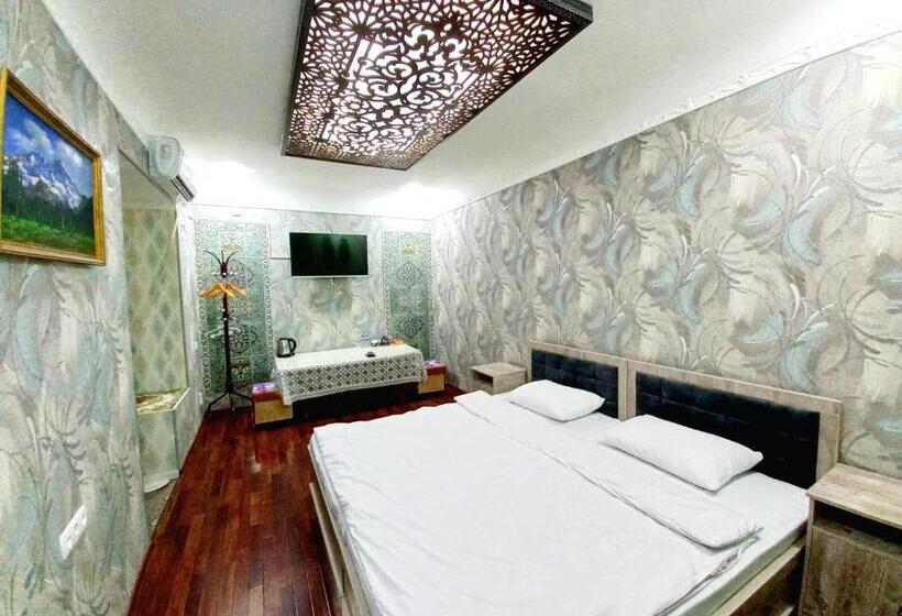 اتاق لوکس, Colibri Traditional Guest House