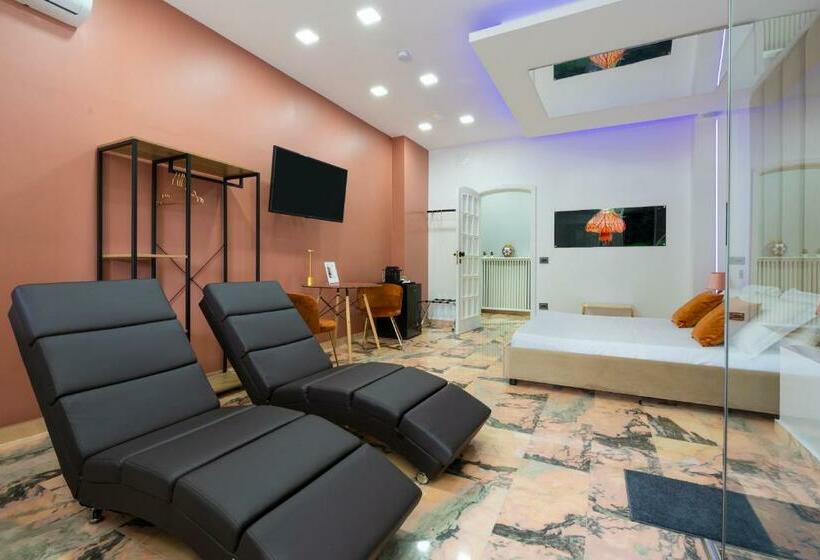 اتاق استاندارد با وان آب گرم, Ibisco Suites