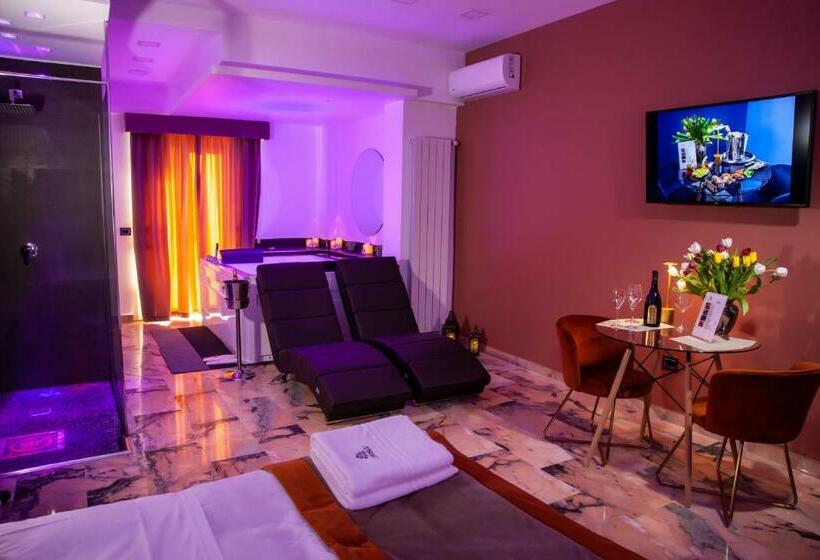 اتاق استاندارد با وان آب گرم, Ibisco Suites
