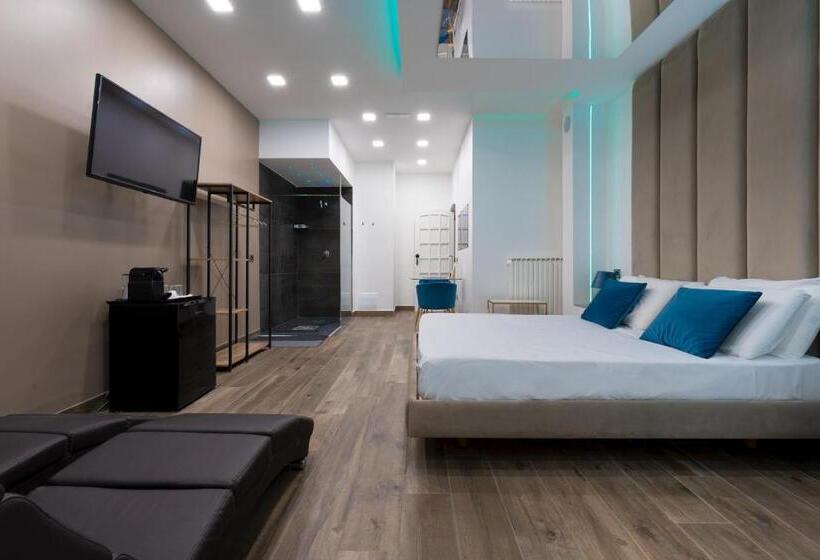 اتاق استاندارد با وان آب گرم, Ibisco Suites