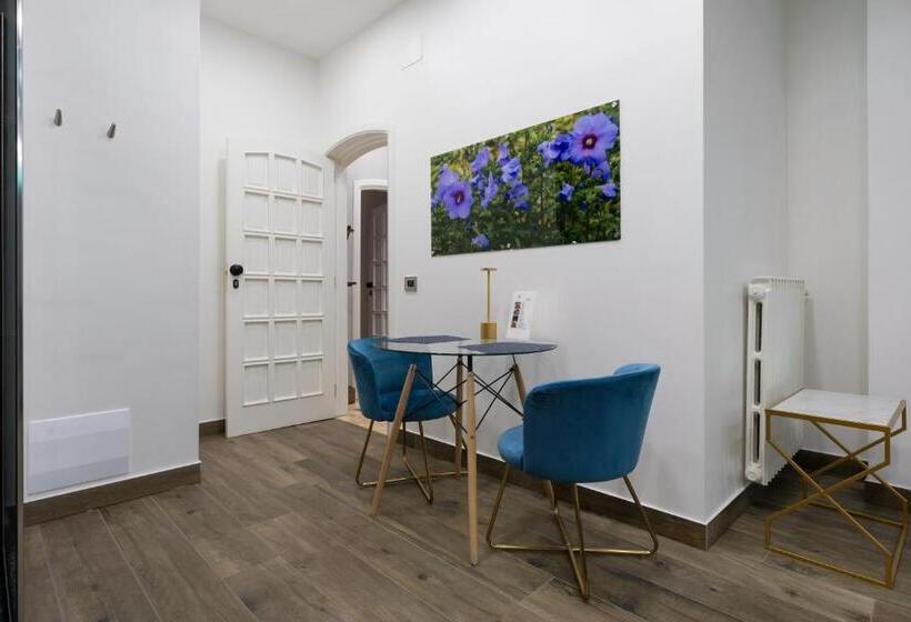 اتاق استاندارد با وان آب گرم, Ibisco Suites