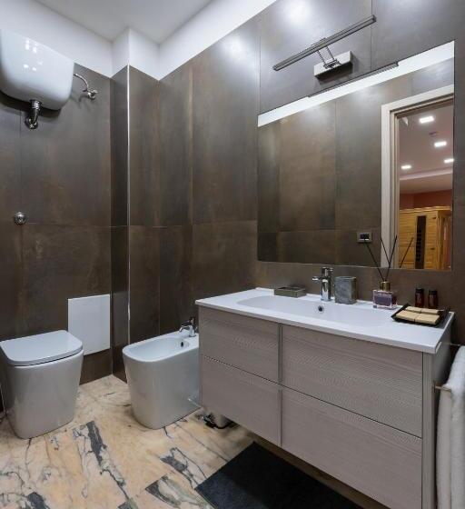 اتاق استاندارد با تخت بزرگ, Ibisco Suites