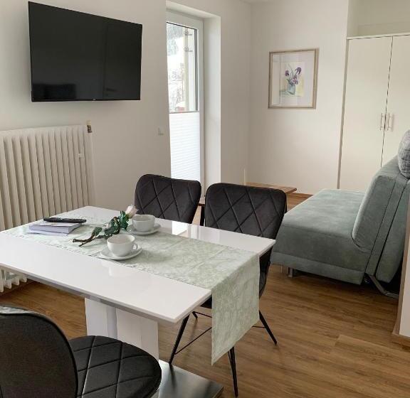 Апартаменты 2 Спальни, Nefer, Haus