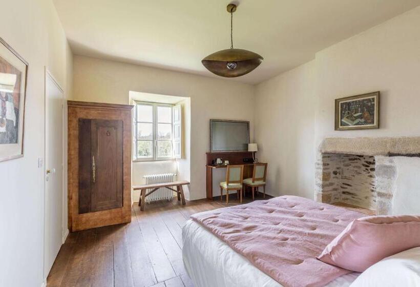 Номер Стандарт, Manoir Du Guern