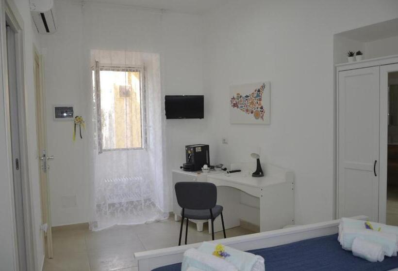 اتاق استاندارد, Eloro   Guest Houses