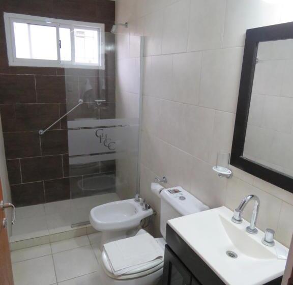 اتاق استاندارد سه نفره, Gran Hotel Curuzu Cuatia