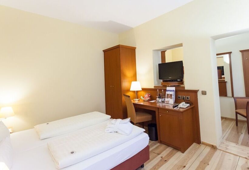اتاق استاندارد یک نفره, Martas Hotel Berlin Mitte