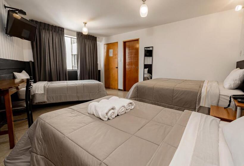 اتاق استاندارد سه نفره, Miraflores Suites Centro