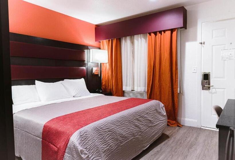 Стандартный Номер Кровать Кинг, Motel 6 Bellville, Oh