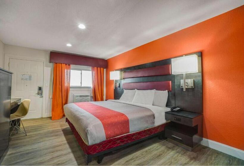 Стандартный Номер Кровать Кинг, Motel 6 Bellville, Oh