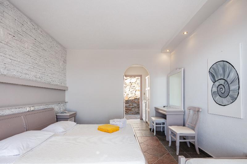 Triple Room Sea View, Kavuras Village