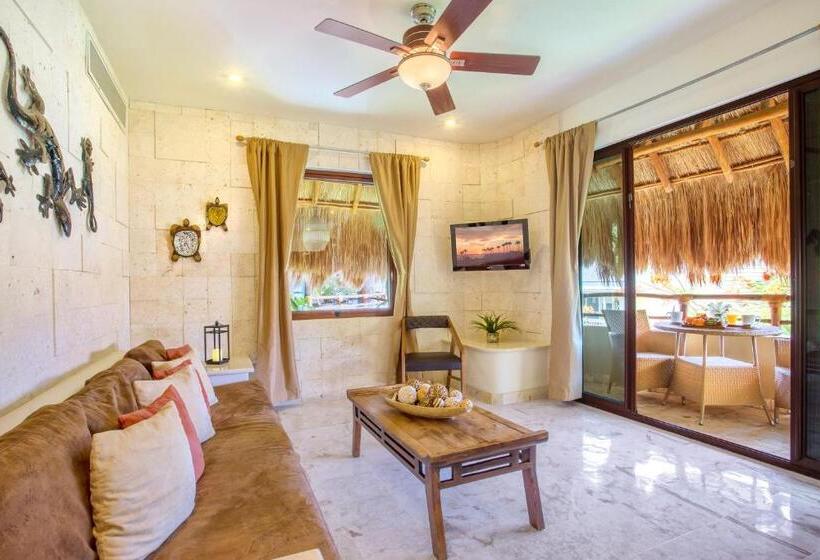 , Maya Villa Condo Hotel And Beachclub