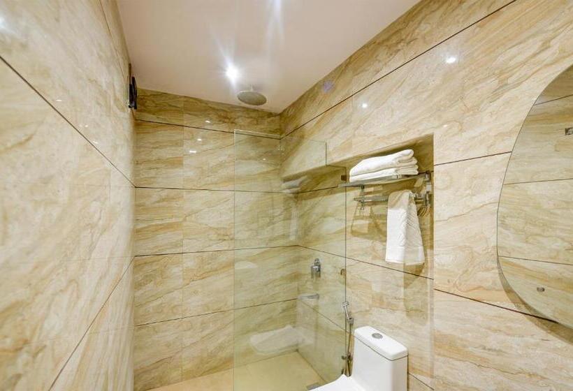 Trzyosobowy Executive, Pearl Plaza New Delhi Paharganj