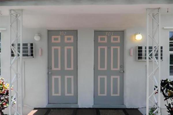 스탠다드 스튜디오, Richard S Motel Extended Stay