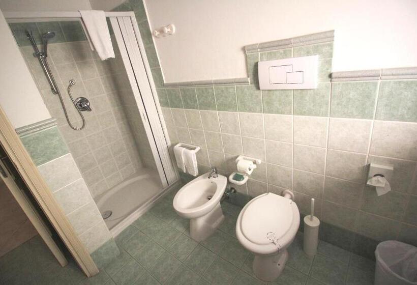اتاق استاندارد چهار تخته, B&b Al Piazza Marina